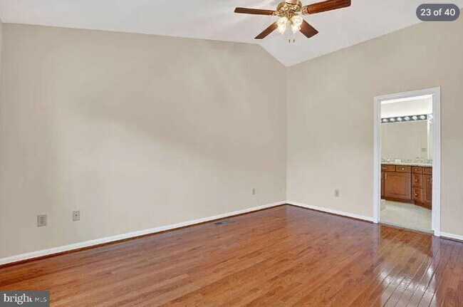 Building Photo - 7427 Salford Ct