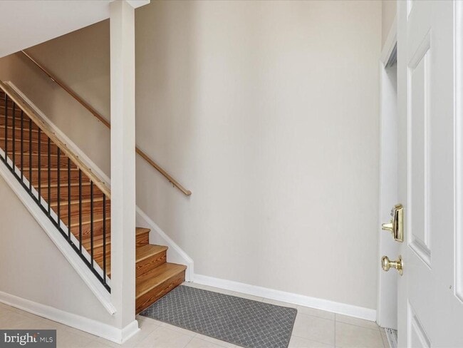 Building Photo - 1426 Yellowwood Ct