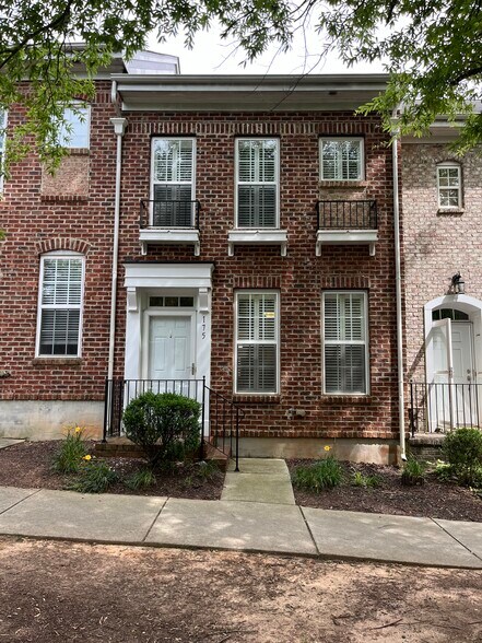 Building Photo - 175 Singleton Rd