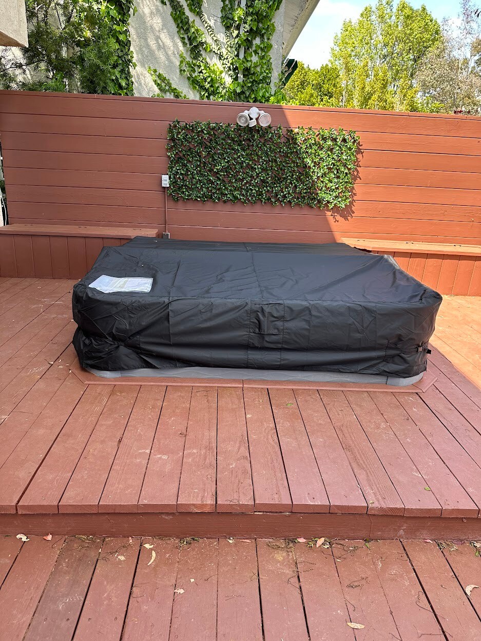 Building Photo - 10136 Hollow Glen Cir