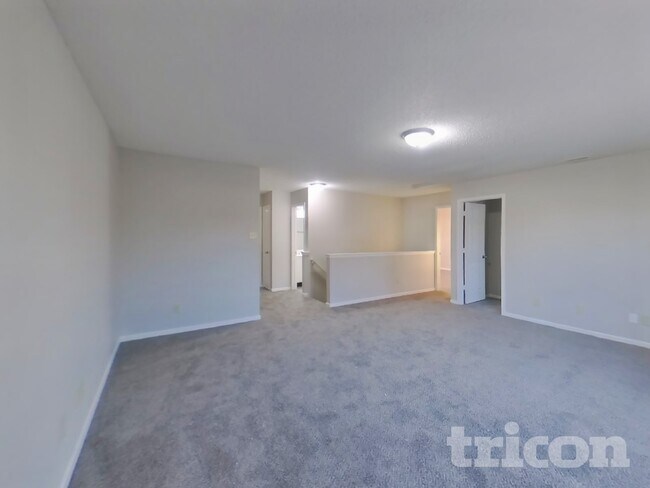 Building Photo - 10775 Wymm Ln