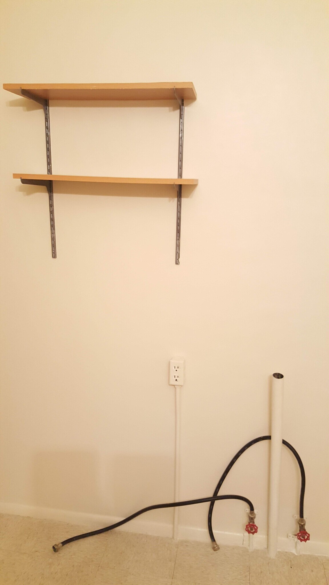 Building Photo - 1321 N 56th St