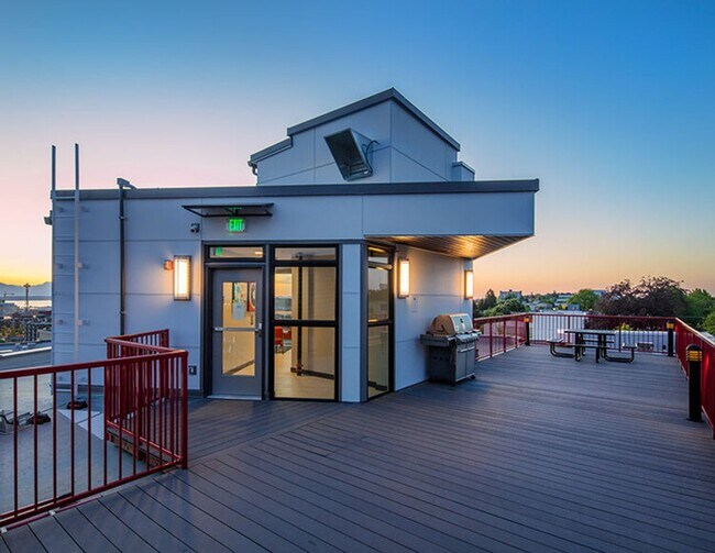 Interior Photo - Mad Flats