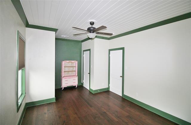 Building Photo - 806 Bryson St