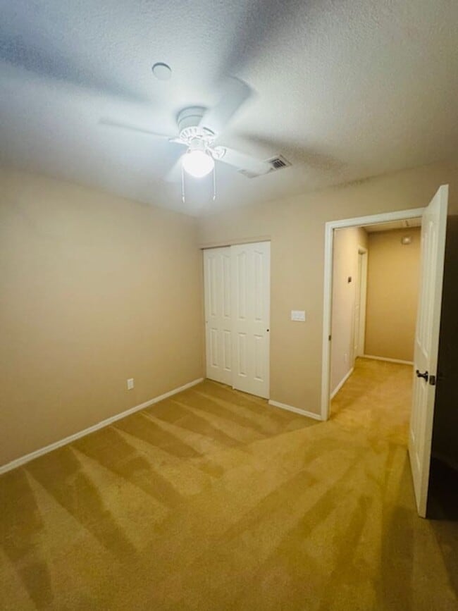 Building Photo - Resort-Style Living in Northwest Tucson- 3 Bedroom/ 3 Bathroom 2-Story House with garage!