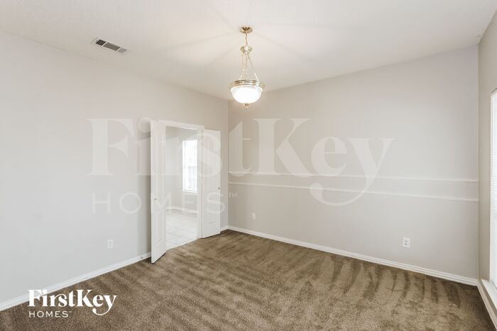 Building Photo - 1509 Dreama Dr