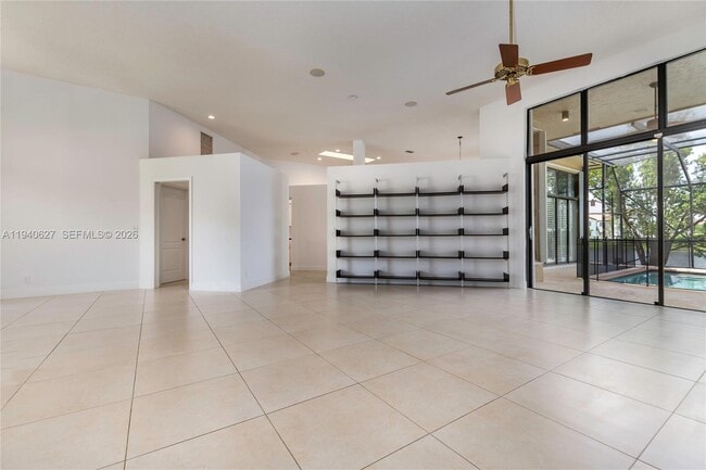 Building Photo - 1051 Woodfall Ct