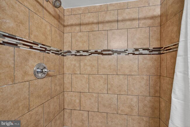 Building Photo - 10116 Little Pond Pl