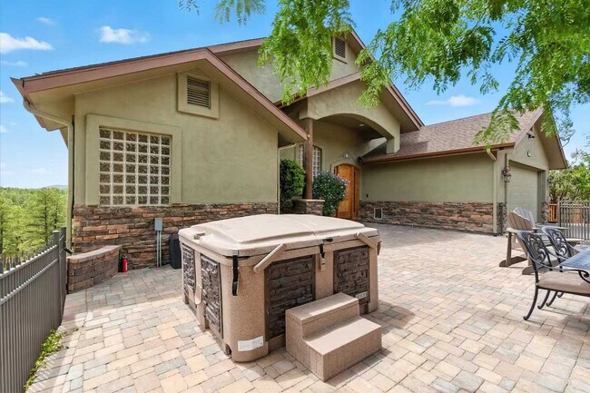 Building Photo - 1670 South Maddi-SI ID1475807P