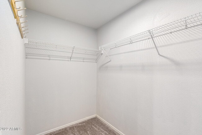 Building Photo - 2609 S Devonna Ln