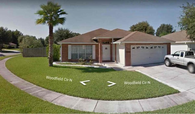Building Photo - 14500 Woodfield Cir N