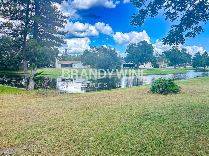 Building Photo - 11206 Fiddlewood Dr