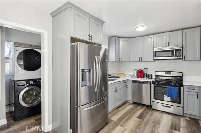 Building Photo - 821 Lombard Dr