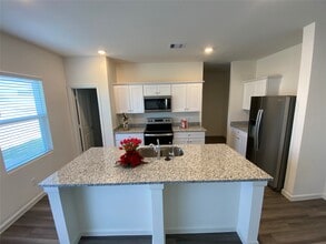 Building Photo - 3022 Spindletree Ln