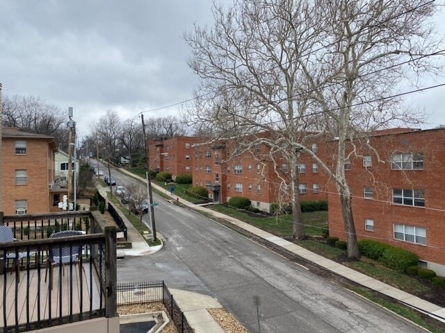 Building Photo - 1211 W 45th St