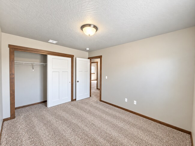 Building Photo - 1745 N Silo St