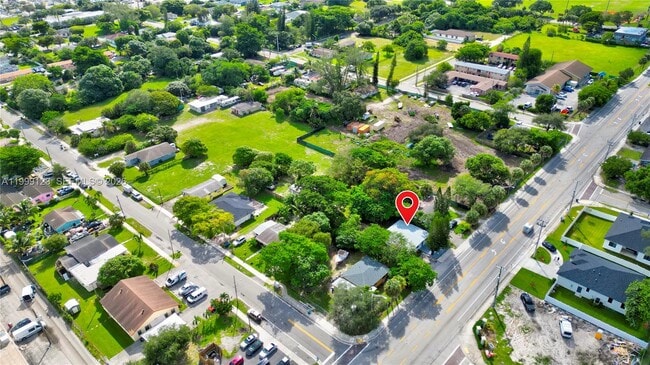 Building Photo - 2736 NW 21st Ave