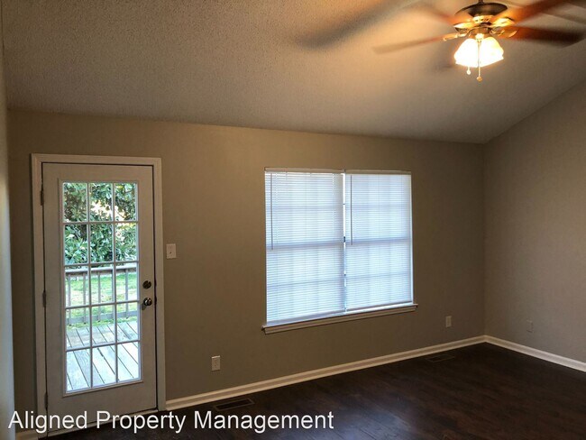 Building Photo - 3 br, 2 bath House - 8408 Easy Street