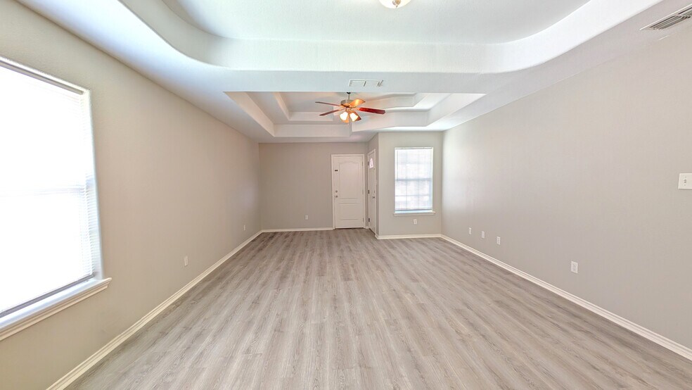 Building Photo - 3601 N Arroyo Park Ln