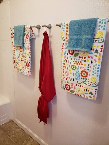 Bathroom - 2108 Marshallfield Ln