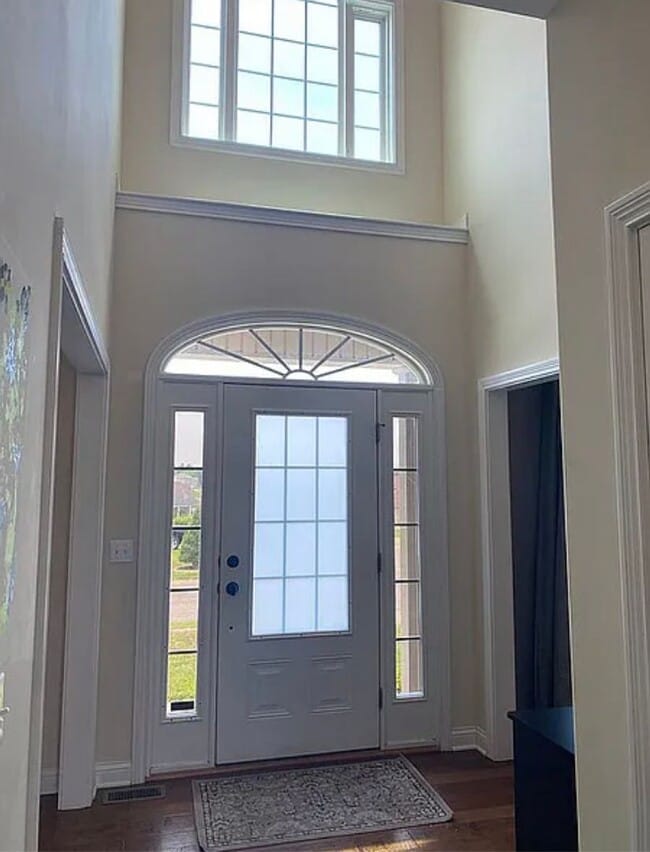 Building Photo - 108 Carriage Hills Ln