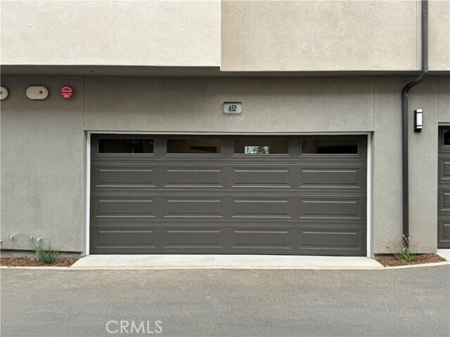 Building Photo - 652 4th St