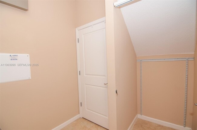 Building Photo - 4357 Cascada Cir