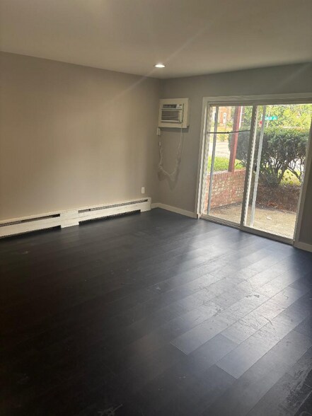 Building Photo - 1201 Franklin Ave