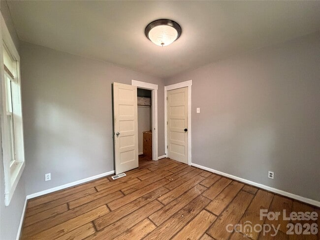 Building Photo - 825 Rodey Ave