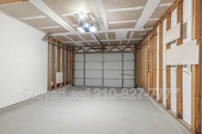 Building Photo - 15410 Wood Sorrel