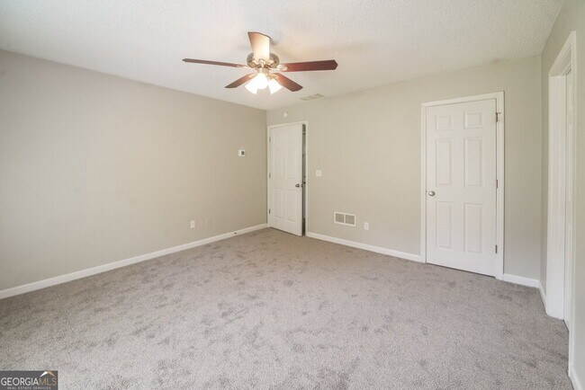 Building Photo - 111 Galway Ln