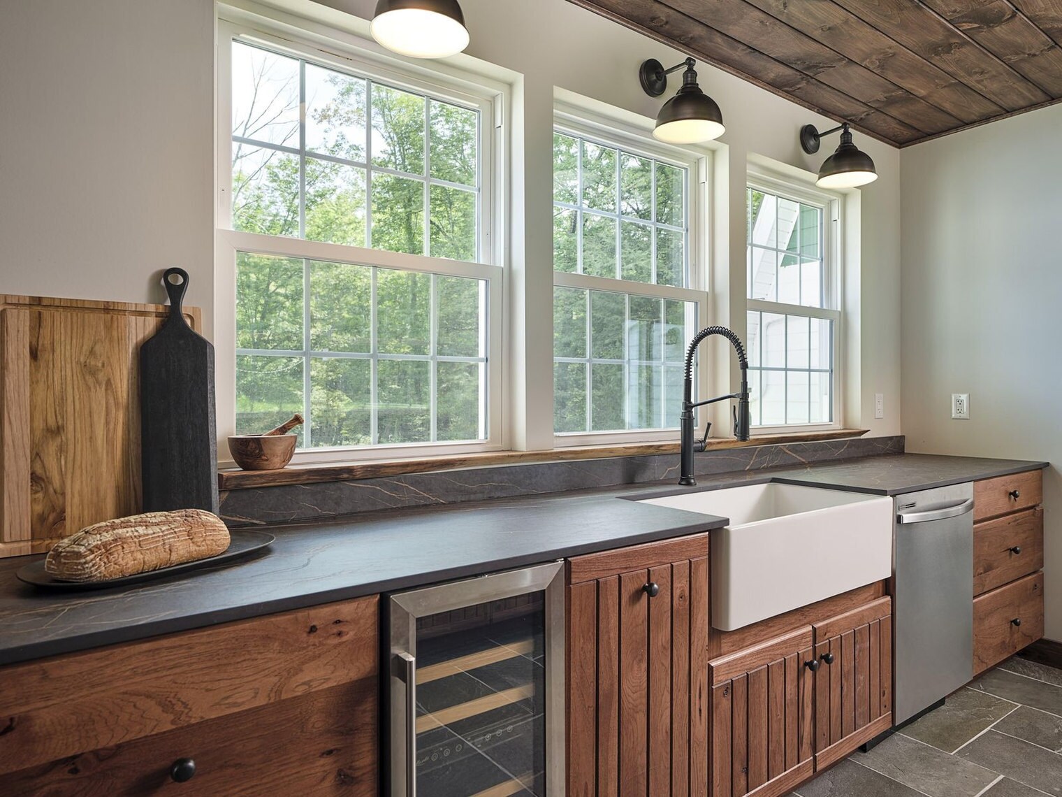 Building Photo - 3169 Spruce Cabin Rd