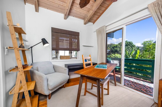 Building Photo - 59-018 Holawa St