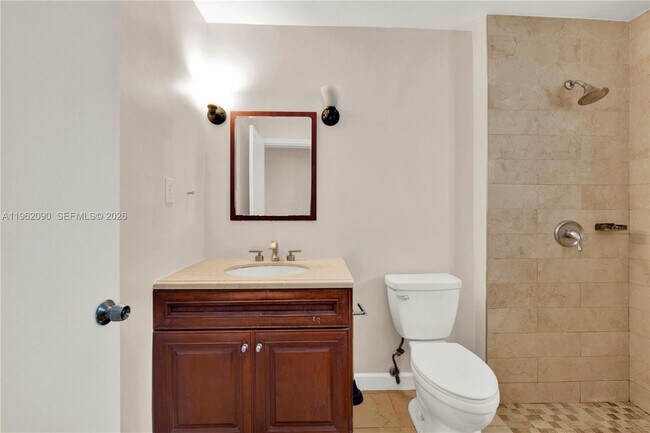 Building Photo - 5901 SW 45th St