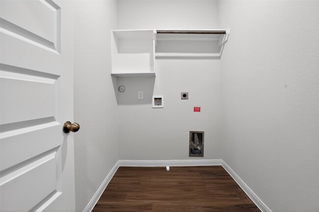 Building Photo - 13320 Burbot Dr