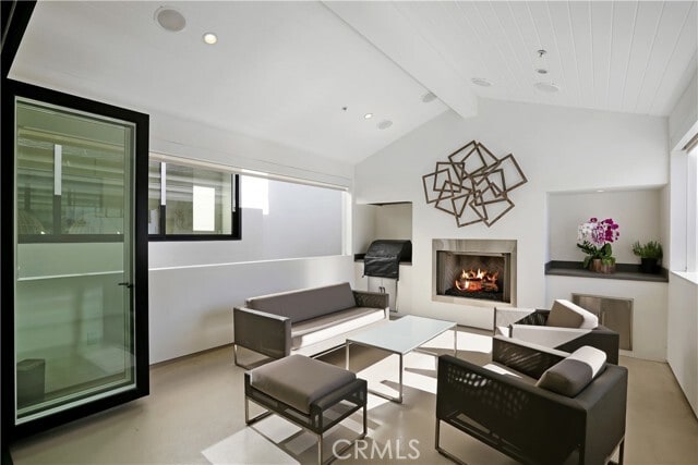 Building Photo - 715 Marigold Ave