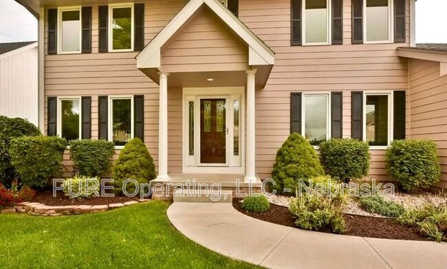 Building Photo - 4909 N 142nd St