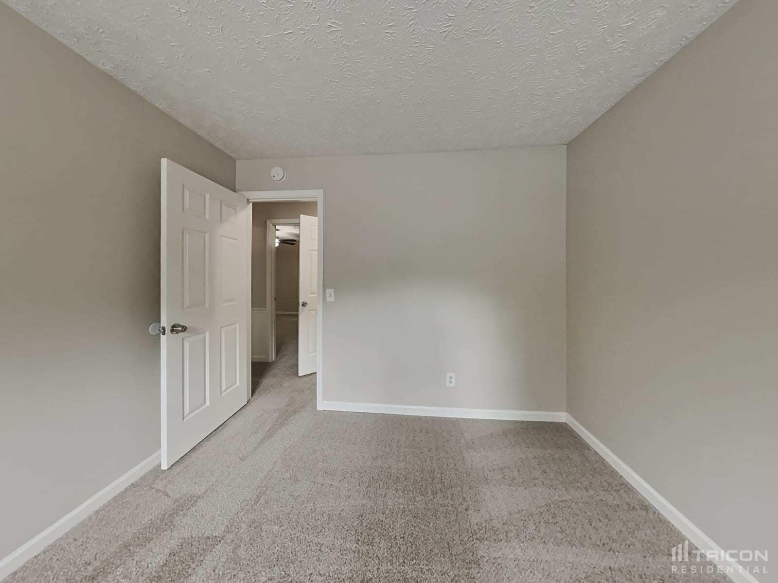 Building Photo - 1008 Braddock Cir