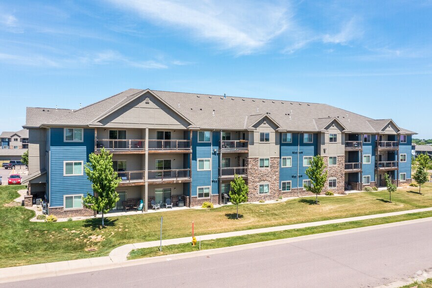 Village at Three Fountains 2020 W Trevi Pl Sioux Falls SD 57108