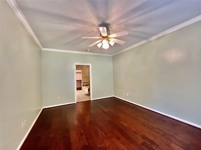 Building Photo - 3823 Elkins Rd