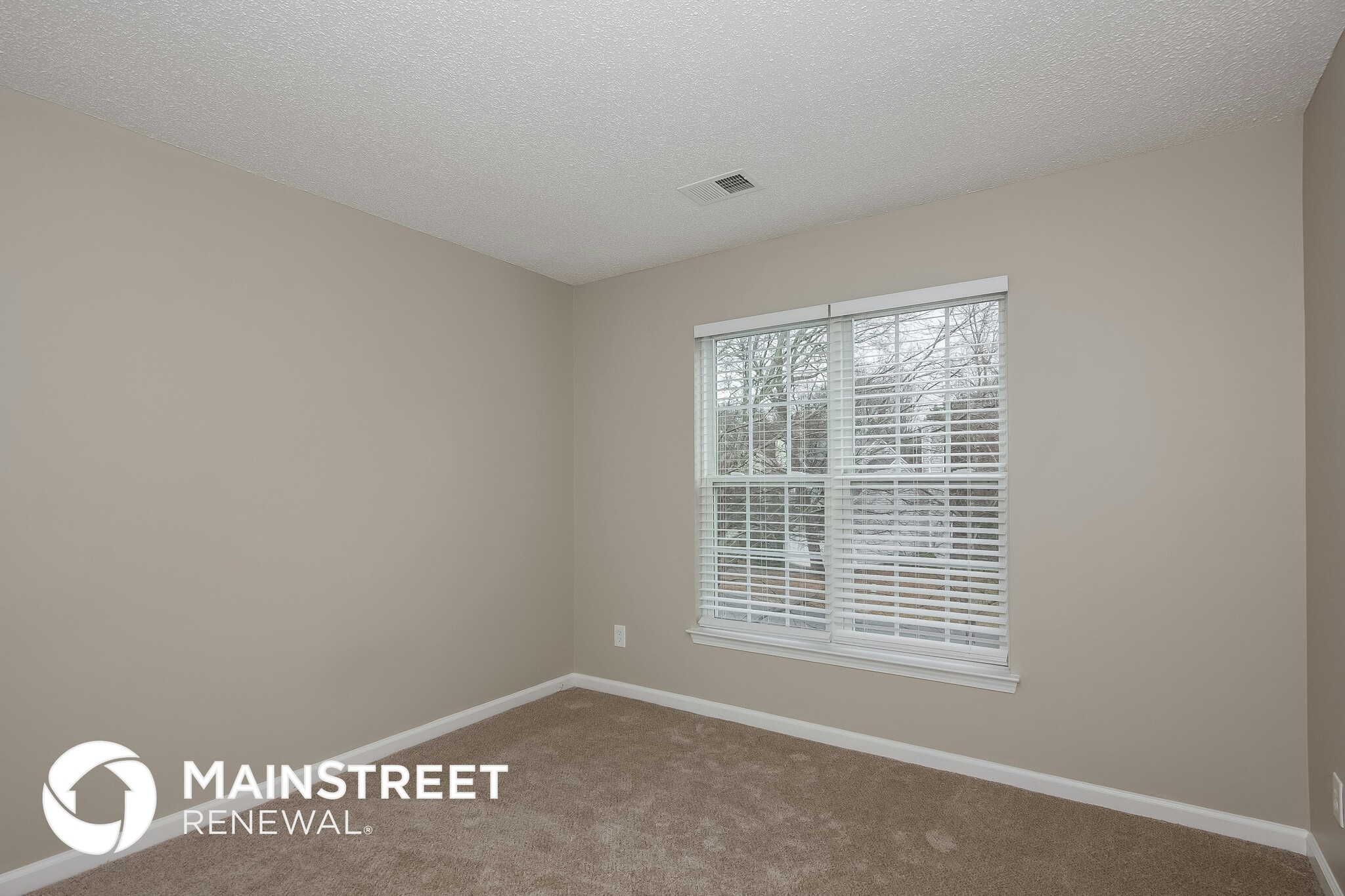 Building Photo - 7604 Lady Bank Dr