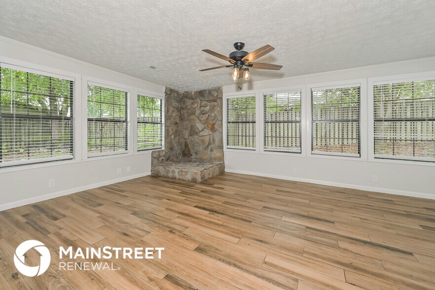 Building Photo - 4261 Vercelli Ln