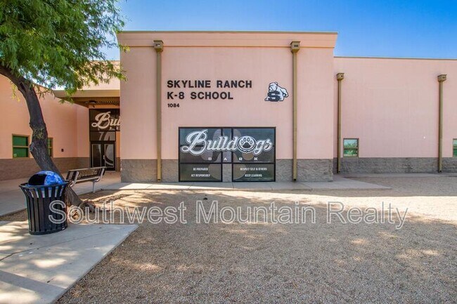 Building Photo - 1237 W Fruit Tree Ln