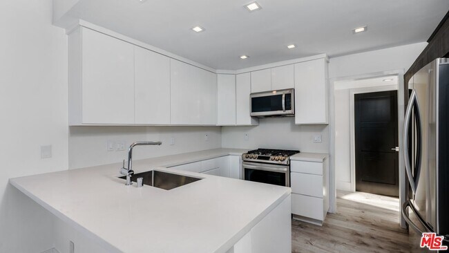 Building Photo - 1505 Purdue Ave