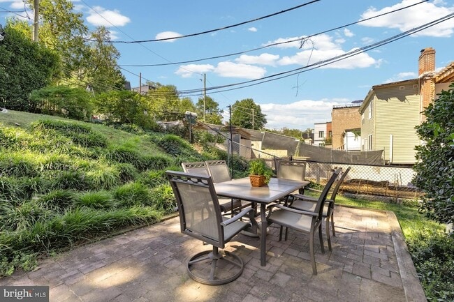 Building Photo - 2650 39th St NW