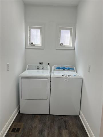 Building Photo - 6511 W End Blvd