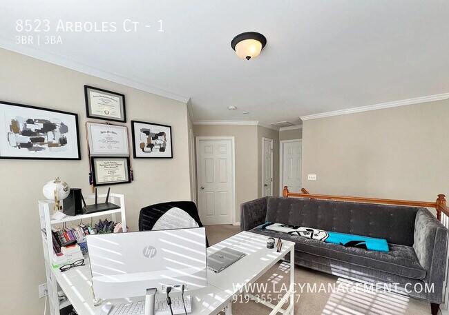 Building Photo - 8523 Arboles Ct