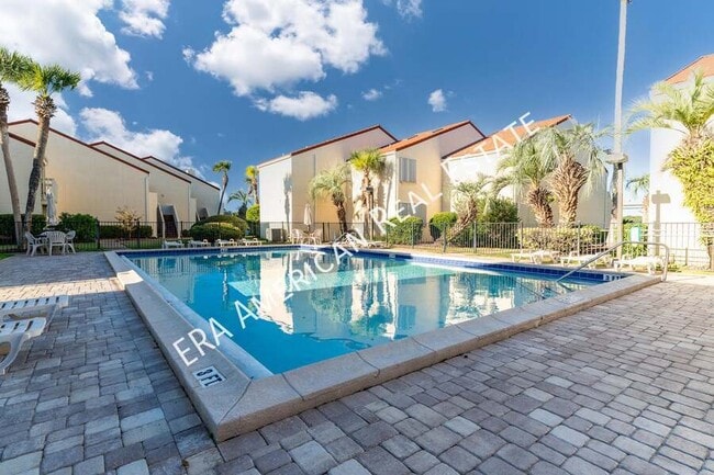 Primary Photo - 228 Amberjack Dr