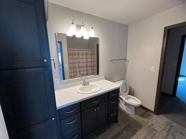 Building Photo - 3220 31st St S