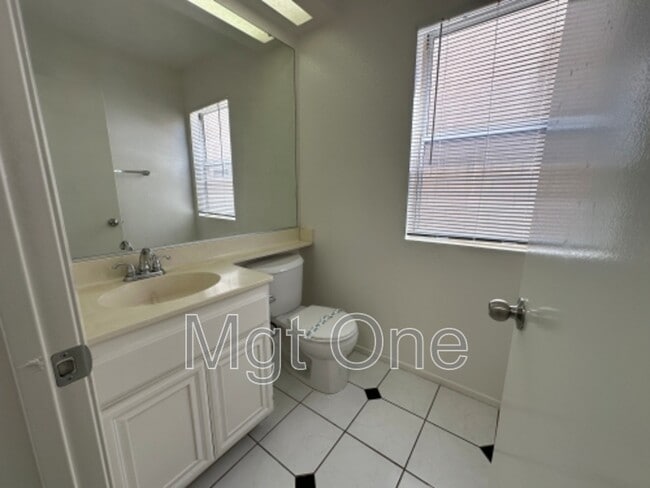 Building Photo - 26205 Perrier Dr